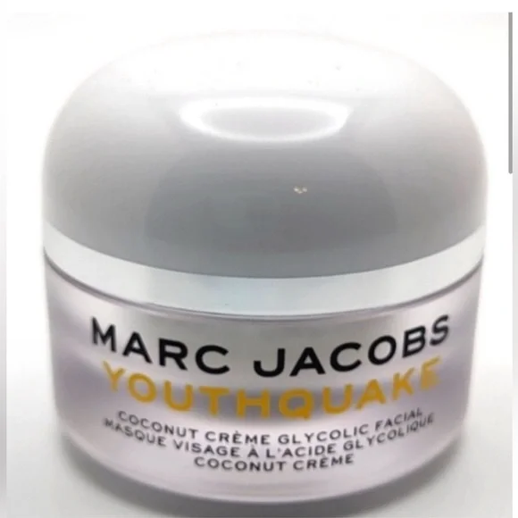 Marc Jacob’s Youthquake Coconut Crème - Picture 2 of 3